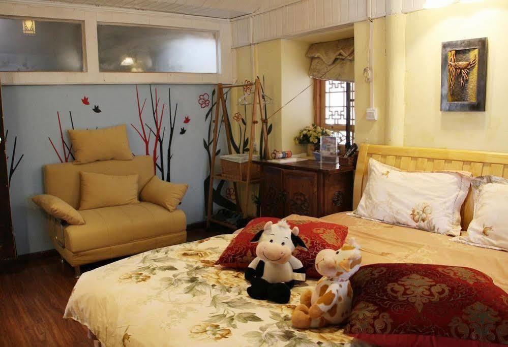 Tree'S Tale Hotel - Lijiang Лицзян Экстерьер фото